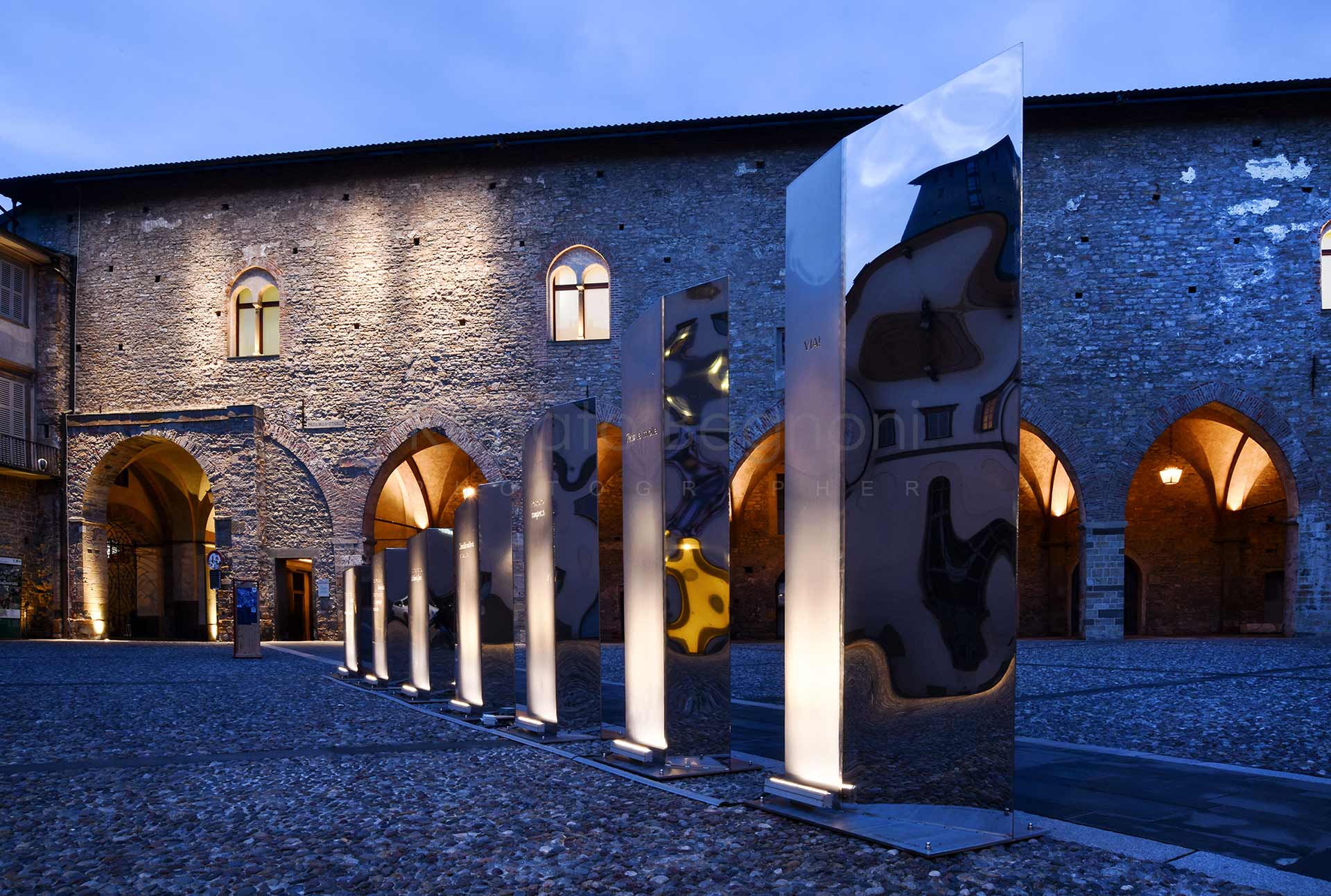 96 - Mirabilia - Architettura - 2025